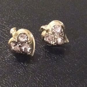 Elegant screw-back earrings